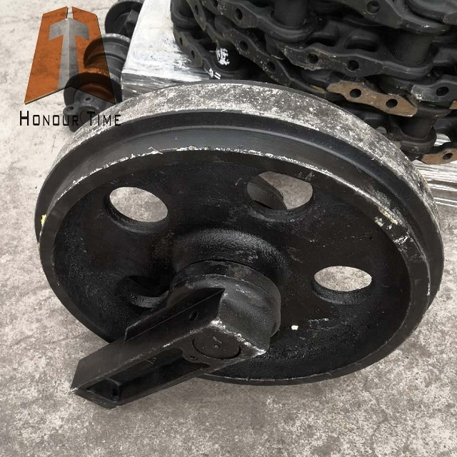 Excavator undercarriage spare parts for PC100-5 front idler assy