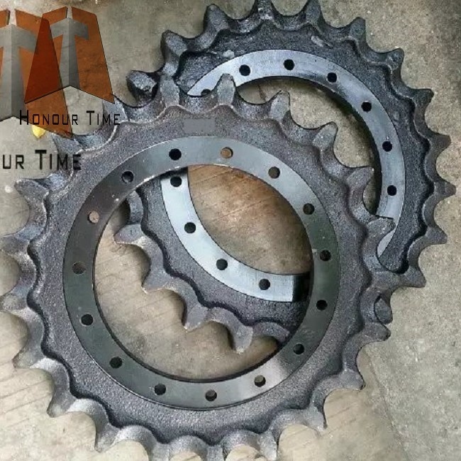 E70B E312 sprocket 1.jpg