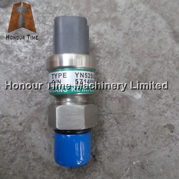 SK200-5 Pressure switch (1).JPG