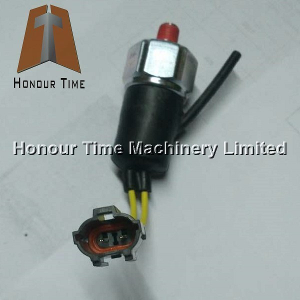 1-82410170-1 Oil Pressure Switch 1.jpg