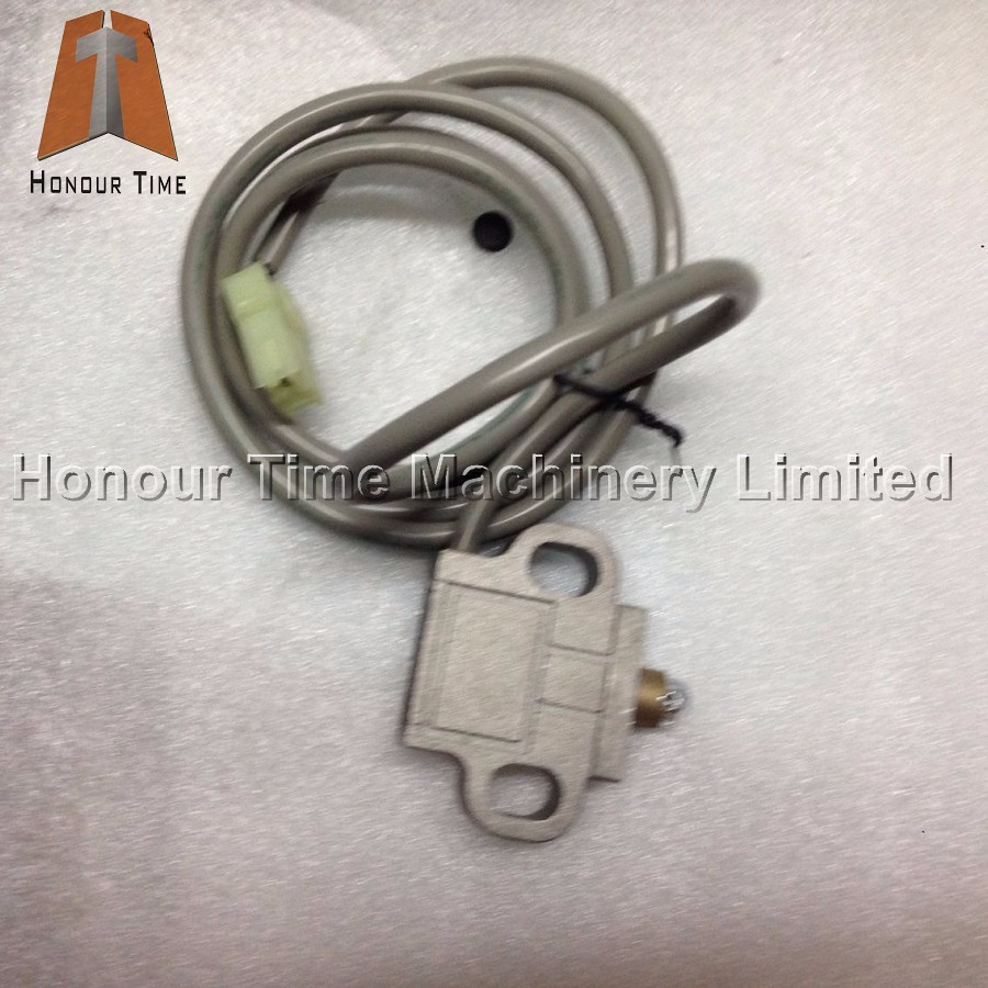 PC120-5 Switch for travel motor (2).jpg