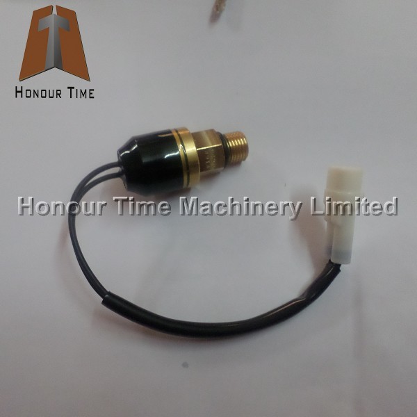 CASE KHR24000 SWITCH PRESS (4).JPG