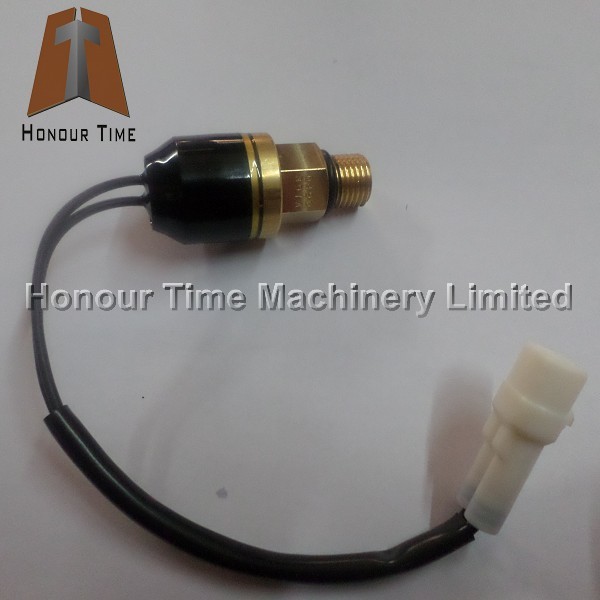 CASE KHR24000 SWITCH PRESS (3).JPG